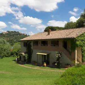 agriturismo-nobile.it-tuscanyhotel.com/